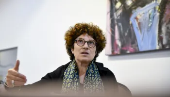 Nathalie Clayer Si u ngrit shteti i brishtë shqiptar në shekullin XX!?