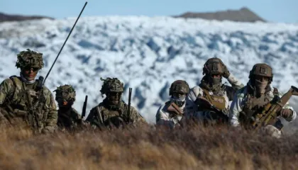 NATO bën gati “Rojën e Arktikut”? Zgjidhje për krizën SHBA–Danimarkë mbi Groenlandën