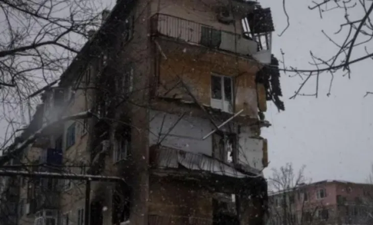 Ndërprerje e energjisë elektrike në rajonin e Kievit nga sulmet ajrore ruse, 100 mijë familje pa energji elektrike