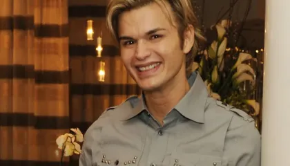 Ndërron jetë në moshën 55-vjeçare stilisti i njohur i flokëve, zbulohet shkaku