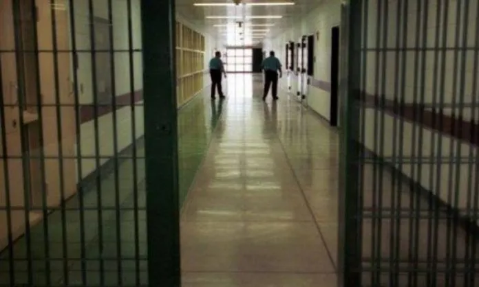 Ndërron jetë në Shkodër rumuni i arrestuar për “Vjedhje me dhunë” dhe “Prodhim dhe shitje e narkotikëve”