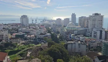 Ndërtimet në Durrës/ Paralajmërimi i urbanistëve: Zhvillimi pa plan po dëmton trashëgiminë historike