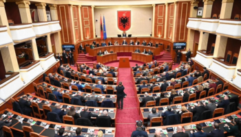 Ndryshime në Kodin Penal, ligje për energjinë dhe drejtësinë! Çfarë pritet sot në Kuvend