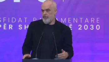 “Ndryshime në rregulloren e Kuvendit, shkak negociatat”/ Rama me deputetët: Nuk do të ketë më fjalë për procedurë