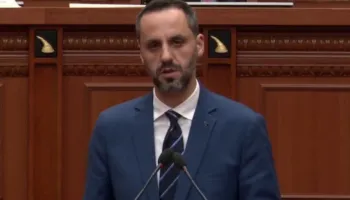 Ndryshimet në Kodin Penal, Lamallari: Dekriminalizimi i ‘shpifjes’ për gazetarët, mbrojtje e lirisë së shprehjes!