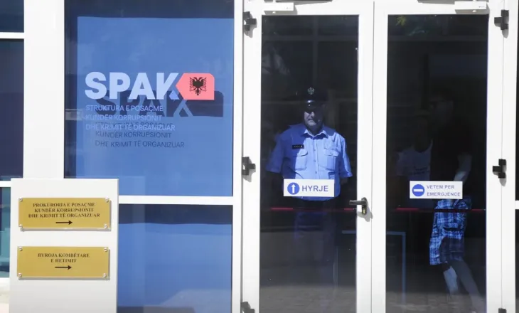 Ndryshimet në Kodin Penal pengesë për SPAK-un, bashkëpunëtorët që duan të rrëfejnë korrupsionin në tendera nuk marrin dot statusin e të penduarit