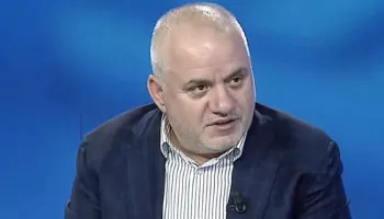 Në ‘Durrës Yatchs Marina’ po pastrohen paratë e kokainës, Hoxha: Porto Romanon po ia fal mikut të Putinit