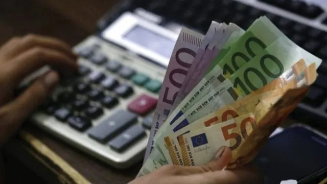 Nëndeklarimi i pagave, tatimet nisin kontrollet te firmat ndërtuese, ja çfarë rrezikojnë shkelësit