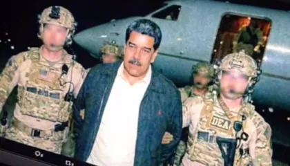 “Nëse do të bënte rezistencë do ta vrisnim”/ Spiunë, dronë dhe mjete prerëse për dyert e çelikta, si u kap Nicolas Maduro