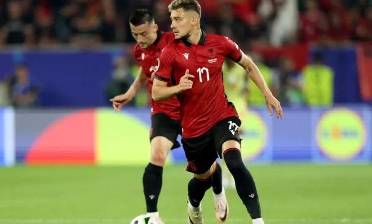 “Nëse trajneri e dëshiron…”, bosi i Trabzonspor flet për Muçin: Do negociojmë