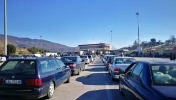 Nesër bllokohet sërish rruga Kakavijë-Janinë, fermerët grekë vijojnë protestën