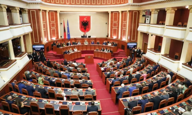 Nesër mblidhet Kuvendi në seancë/ Mazhoranca kërkesë për miratimin e pjesëmarrjes së Shqipërisë në Bordin e Paqes