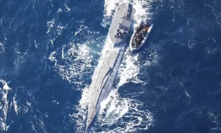 Nga Amerika Latine drejt BE-së! KapeN 9 ton kokainë në Portugali, nëndetsja fundoset, humbin pakot me drogë