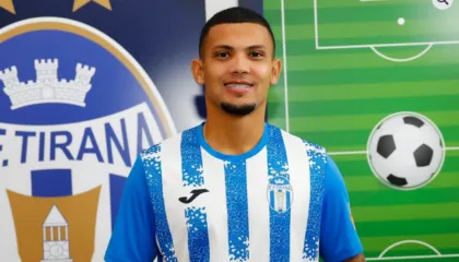 Nga Kosta Rika te Tirana, Kortes firmos për bardheblutë