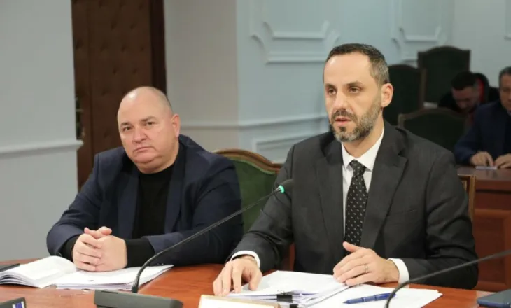 Nga mbrojtja e të miturve deri tek parkimi i dyfishtë/ Ministri i Drejtësisë prezanton ndryshimet në Kodin Penal