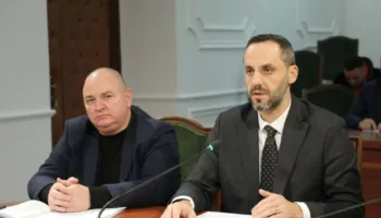 Nga mbrojtja e të miturve, zjarrvënia deri tek parkimi i dyfishtë, Lamallari prezanton ndryshimet në Kodin Penal