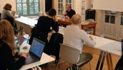 Nga oborret e shkollave te agjentët e shërbimeve sekrete, cili është kursi në Paris që krijon “spiuna”