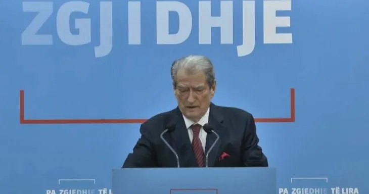 Nga Shehaj, te Qori dhe Lapaj/ Berisha u shtrin dorën për bashkëpunim frontit opozitar: T’i japim fund