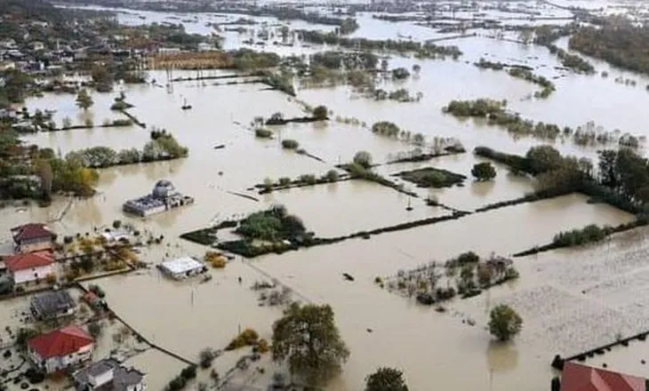 “Nga Shkodra në Gjirokastër, qarqet më problematike”, Mbrojta Civile: Reshje shiu e dëborë, shmangni zonat me rrezik
