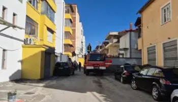 Ngjarje e rëndë në Korçë! Merr flakë banesa, ndërron jetë e moshuara