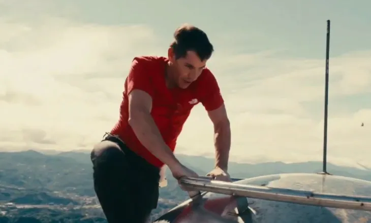 Ngjitja e çmendur krah për krah me vdekjen e një alpinisti të famshëm