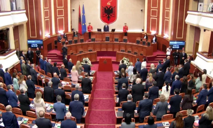 Nis sesioni i ri parlamentar, deputetët rikthehen në Kuvend