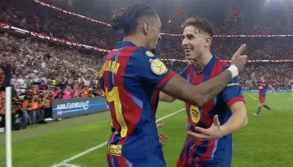 Një çmenduri e vërtetë në minutat shtesë, 3 gola të shënuar. Barcelona dhe Real Madrid dhurojnë spektakël, nuk ka fitues në pjesën e parë (video)