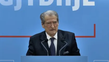 Një ditë para protestës kombëtare, zbulohet lëvizja e papritur e Berishës në PD