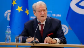 Një emër për të drejtuar qeverinë teknike? Berisha paralajmëron lëvizje të fuqishme të PD-së