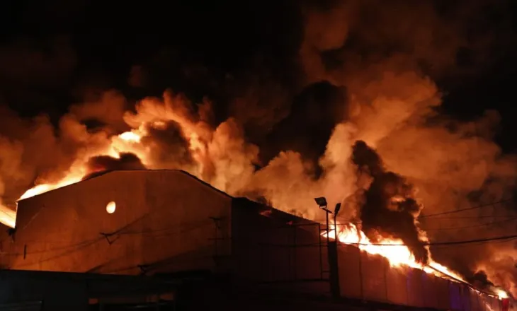 Një shkëndijë elektrike dyshohet se shkaktoi zjarrin te “5 Maji”, kryhet ekspertiza nga grupi hetimor