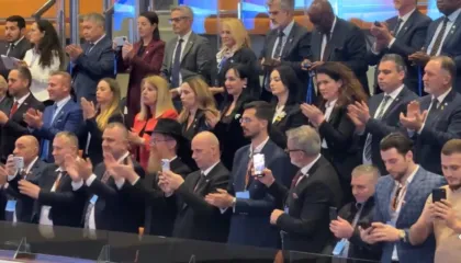 Një shqiptar me njollë penale që duartroket Ramën në Knesset(!)