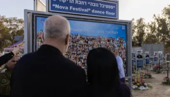 “Një vend që kumbon pa fjalë”, Rama mbërrin në Izrael, bën vizitën e parë në Nova Site