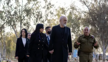 “Një vend që kumbon pa fjalë”! Vizita e Ramës në Izrael, sot fjalimi historik në Knesset