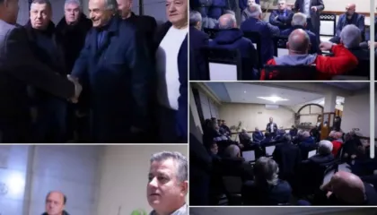 Noka takim me demokratët në Vaun e Dejës: Pjesëmarrje masive në protestën kombëtare të 24 Janarit