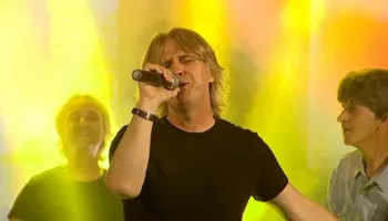 Nostalgji: Dëgjoni 5 nga top-hitet e grupit Elita 5 (tekstet & videot)