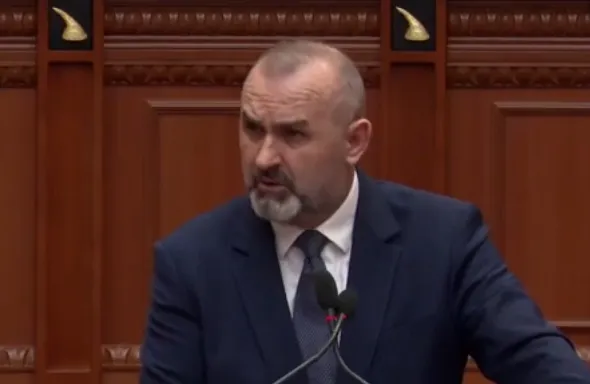 “Nuk duhet të shqetësohen gazetarët, por profesionistët e shpifjes”/ Manja: Duhet të kemi kod të ri penal