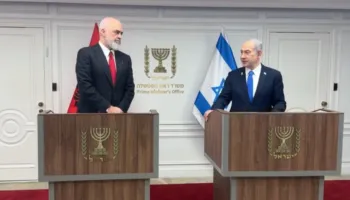 “Nuk i lamë kurrë në baltë hebrenjtë!”, Rama në Izrael: Shqipëria e palëkundur kundër antisemitizmit dhe islamofobisë