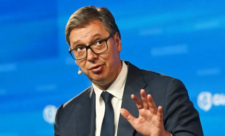 Nuk jam naiv si Millosheviçi/ Vuçiç: Fushatë e egër kundër Serbisë, Kosova si Groenlanda