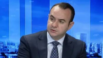 “Nuk jam si Veliaj, të marr me vete”/ Balliu tregon bisedat Rama-Balluku