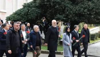 “Nuk kërkojmë hakmarrje, por drejtësi”, xhaxhai i Aleks Nikës: Të na mbështesin dhe ambasadorët….