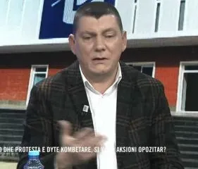 ‘Nuk mjafton as një seri protestash që të kemi qeveri teknike’, gazetari për aksionin e 24 janarit: Duhet një ofertë…