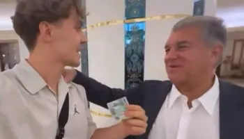 “Nuk mund ta pranoj, faleminderit”; dhurata surreale që iu bë Laportës për merkaton