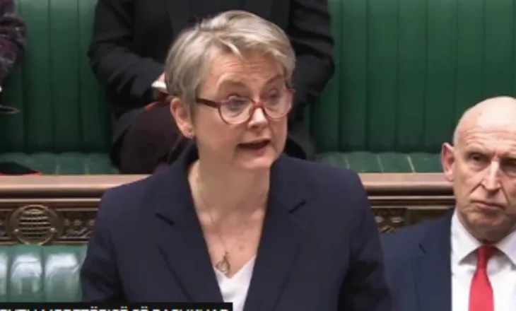 “Nuk mund të derdhim lot për Maduron”/ Sekretarja e Jashtme e Mbretërisë së Bashkuar: Do të mbështesim 500 qytetarët britanikë që…