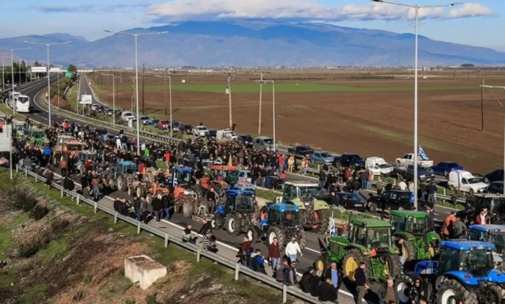 Nuk ndalen protestat e fermerëve grekë, bllokohet për 48 orë aksi Kakavijë-Janinë