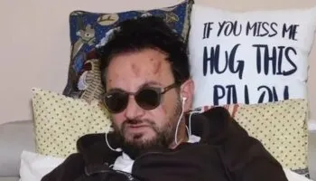 Nuk reshtin “përndjekjet” për gazetarin Elton Tozaj/ Pas goditjes në autostradë, tani benzinë pranë shtëpisë