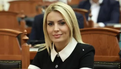 Nuk siguroi dot një karrige për në Kuvend në zgjedhjet e majit, ish-deputetja e PS emërohet drejtoreshë e AKU