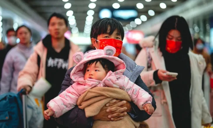 Numri i lindjeve në Kinë kap shifrat më të ulëta në historinë e vendit, popullsia e superfuqisë aziatike bie për të katërtin vit radhazi