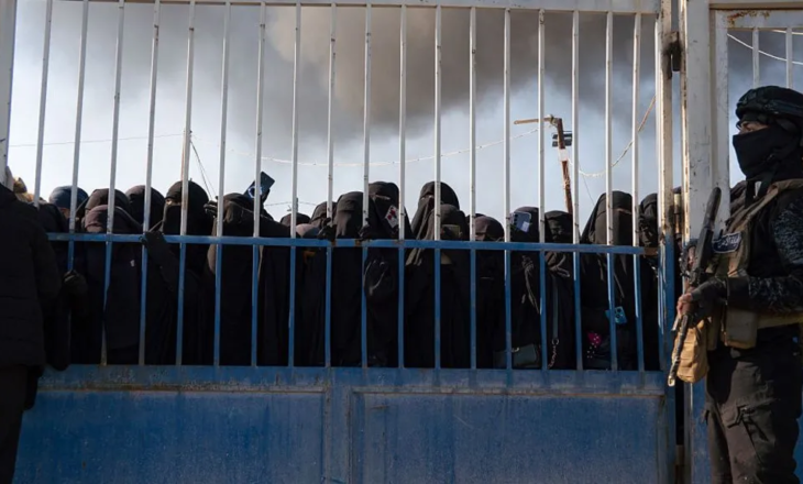 OKB merr nën kontroll kampin me të dyshuar të ISIS-it në verilindje të Sirisë