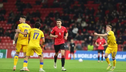 Panathinaikos në sulm për Juljan Shehun, Widzew Lodz i vendos çmimin