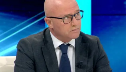 “Paqja fiskale, një lavatriçe e madhe parash të pista”/ Denoncon Strazimiri: Është për klientët e regjimit